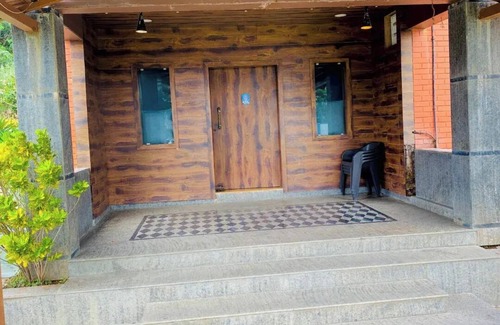 Kadadhe House | Charming 4-bedroom villa in Pawnanagar with AC, WiFi pawna lake "movie theatre