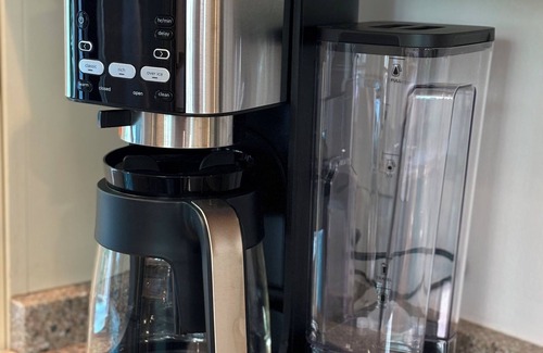 Kensington House | Charming 5 bedrooms house in peaceful Kensington with parking near DC