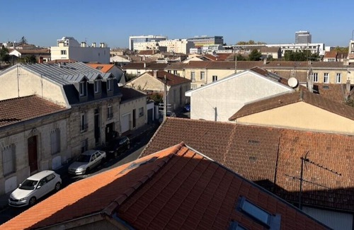 Victor Hugo - Saint-Augustin Apartment | Charming 60m² with balcony in Bordeaux