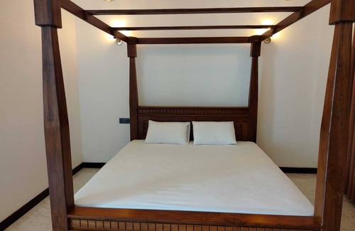 Kahangama Hotel | Charming 9-bedroom hotel with AC, WiFi in delightful Gem city Ratnapura
