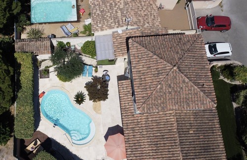 Saint-Cyr-sur-Mer Villa | CHARMING AIR CONDITIONED VILLA FOR 4 PEOPLE 800 m from the beach and 100 m from the shops
