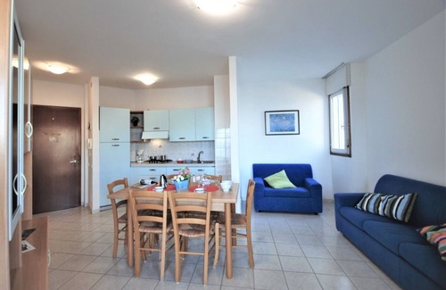 Lignano Pineta Apartment | Charming apartment overlooking the sea