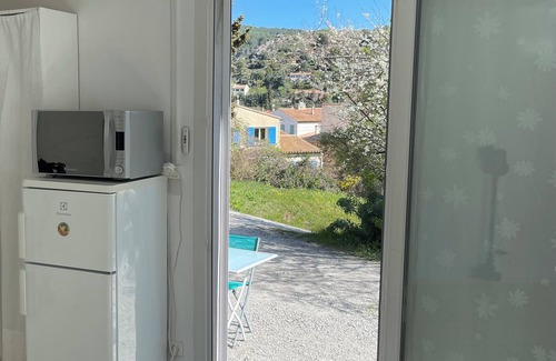 Caunes-Minervois Apartment | Charming apartment with view