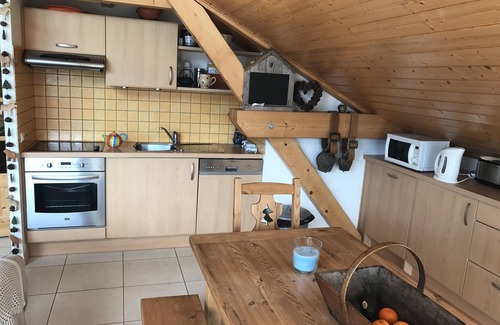 Les Grangettes Apartment | Charming apartment on Lake Saint-Point