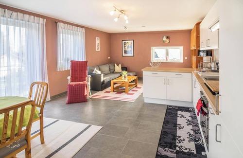 Bad Saulgau Apartment | Charming Apartment For Families “Haus Ruther 2” with Wi-Fi, Balcony & Garden