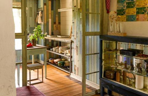 Lonsboda House | Charming Apartment In Artists Home From 1899