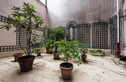 Saint-Germain-l'Auxerrois Apartment | Charming Apartment in Saint Germain des Prés