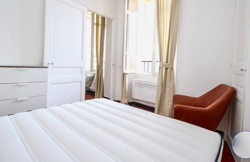 Le Suquet Apartment | Charming apartment in the heart of old Cannes