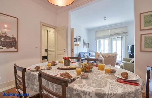 Lisbon Old Town Apartment | Charming Apartment Marques