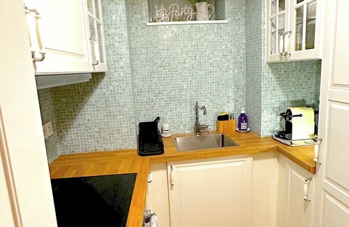 Gambetta Apartment | Charming apartment with WiFi and AC in pleasant Nice