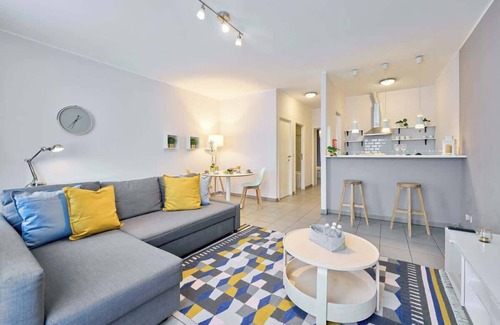 Lower Town Apartment | Charming Apt in Heart of Grand Place 1