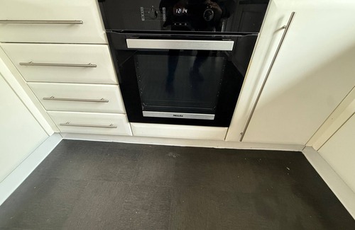 Aylesbury House | Charming Aylesbury Retreat with 4 Bedrooms