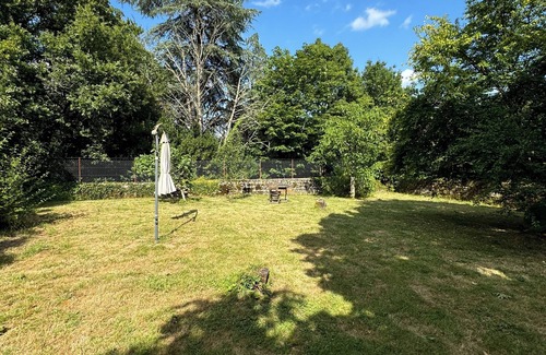 Nanteuil-en-Vallee House | Charming barn with WiFi in Nanteuil-en-Vallée