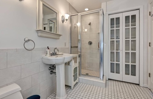 Normandy Beach House | Charming Beach Block Mantoloking Home