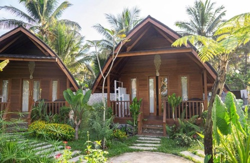 Kecamatan Pringgasela House | Charming bungalow in lovely Lombok ,Nusa Tenggara Bar. with WiFi, AC