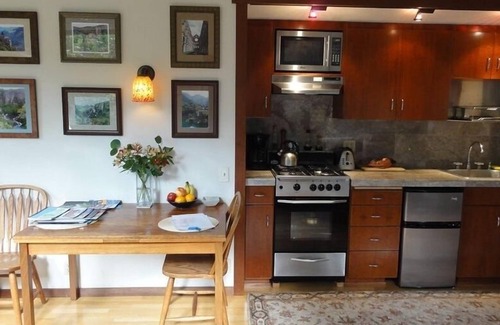 Mendocino Cottage | Charming CasparCottage Walk to the Waterfall in Russian Gulch State Park