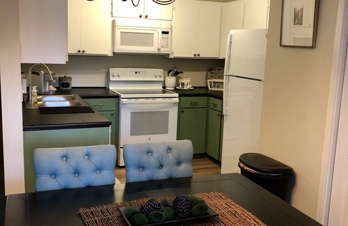 North Charleston Condo | Charming Charleston Condo