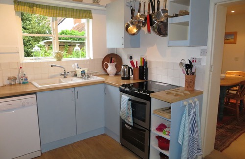 Campsea Ashe House | Charming Coastal Retreat