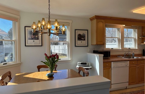 Orrs Island House | Charming, comfortable 2 Bedroom, One Bath, home, gorgeous views of Lowell's Cove-A great homeba.