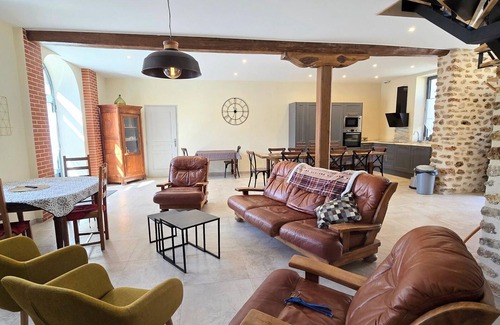 Mareil-le-Guyon Cottage | Charming cottage in renovated farmhouse near nature