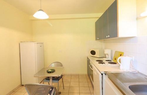 Jaleyrac Cottage | Charming Cottage for 4 with View, Near Lake and Castles, Hiking Trails, WiFi