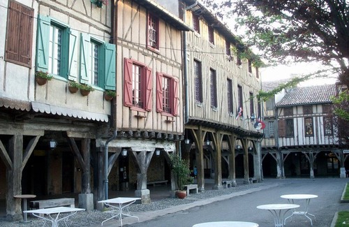 Roumengoux House | Charming cottage in Ariège Pays Cathare 8 km from Mirepoix Citée Médiévale.