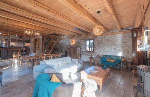 Campan Cottage | Charming cottage with character, Midi Pyrenees, Campan Valley.