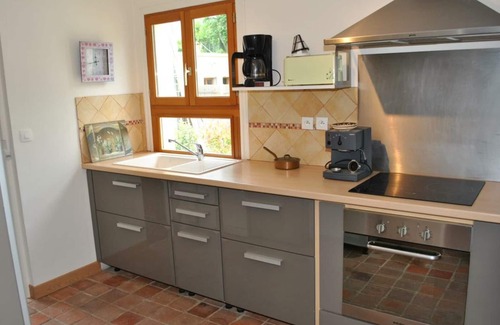 Montbazon Cottage | Charming cottage with WIFI in Montbazon