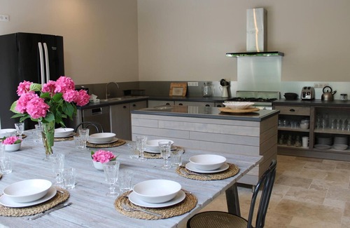 Fontclaireau Cottage | Charming Country House with Private Pool, Enclosed Garden, and Modern Amenities