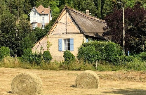 La Roquette House | Charming country house with greenhouse