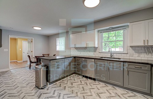 Winston - Salem House | Charming Demon Deacon Themed 4-bedroom house in Winston-Salem