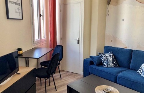 Neris-les-Bains Apartment | Charming Downtown Studio Near Thermal Baths in Néris les Bains