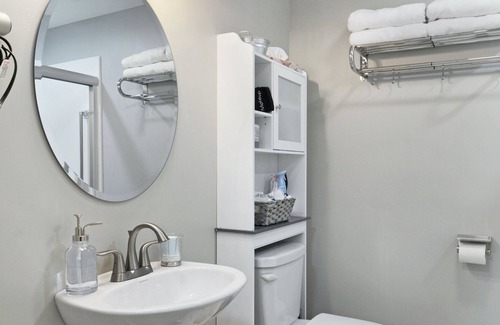 Galena Apartment | Charming Downtown Galena Apartment 2 Bedroom Apts by Redawning