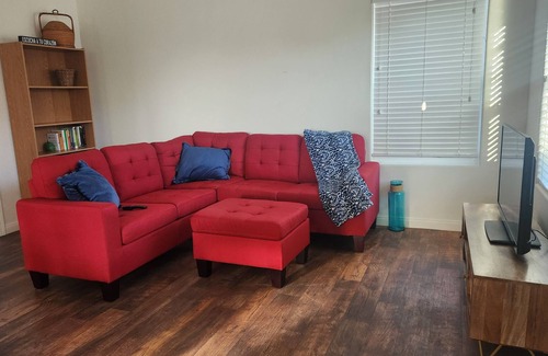 Greenacres House | Charming Entire Casita in Bakersfield