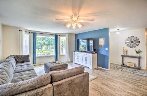 Central Oregon House | Charming Eugene Home with Fire Pit 8 Mi to UO!
