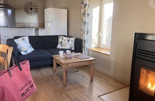 Saint-Andre-dʼApchon Cottage | Charming Farm Cottage with Pool, Fireplace, and Modern Amenities in Saint-André-d'Apchon
