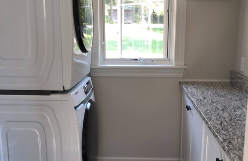 Skaneateles House | Charming, family-friendly lakefront house