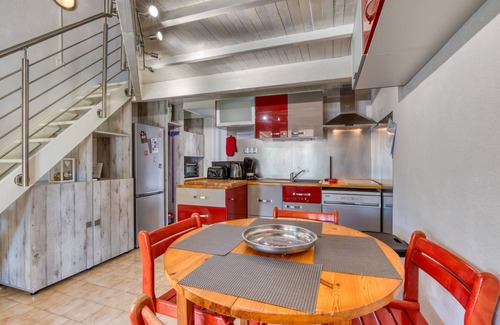 Marseillan Plage Apartment | Charming family home 500 m from the beach with large terrace