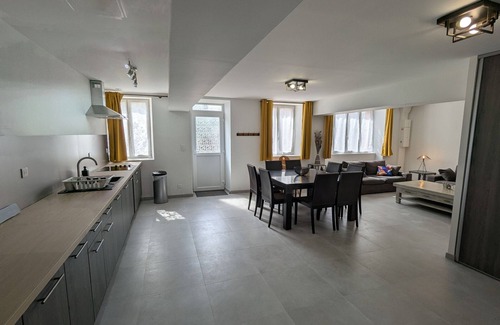 Boulay-les-Barres Cottage | Charming farmhouse near Orleans with private parking