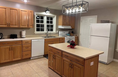 Mount Jackson Other | Charming FarmHouse with animal meet&greet