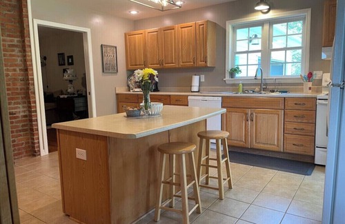 Mount Jackson Other | Charming FarmHouse with animal meet&greet