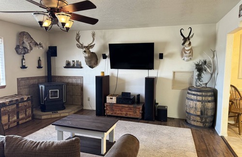 Blanco Other | Charming farmhouse close to the Quality Waters and Navajo Lake Marina.