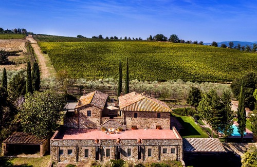 Camigliano Cottage | Charming farmhouse with private pool among Brunello vineyards A real Escape!