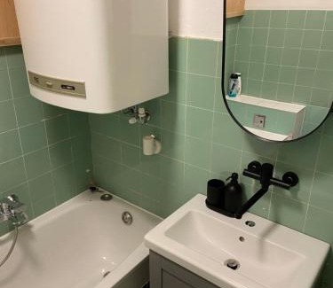 Lend Apartment | Charming flat in a quiet central location