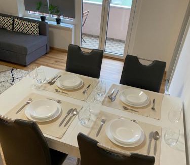 Lend Apartment | Charming flat in a quiet central location