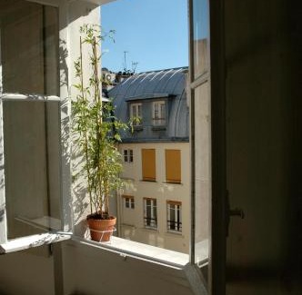 Saint-Gervais Apartment | Charming flat in the heart of Paris