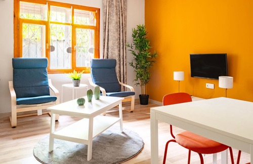 Goynuk Apartment | Charming Flat w Garden, 5 min to Beach in Kemer