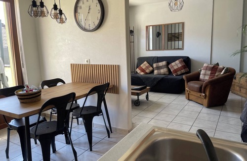 Bennwihr Apartment | Charming gîte in the heart of the Alsatian vineyards, lovely terrace