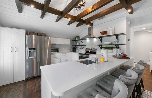 Sawgrass Cottage | Charming Guest Cottage + Private Beach Access!