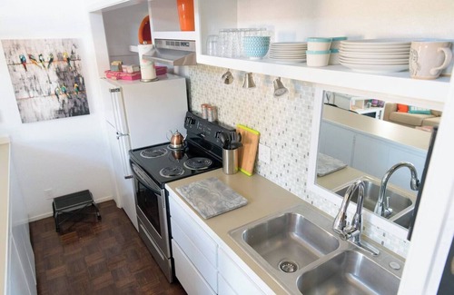 Rio del Mar House | Charming guest house in Aptos-3 min walk to beach!+EV Charger.